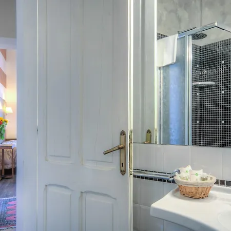 Al Bastione Di Guest house