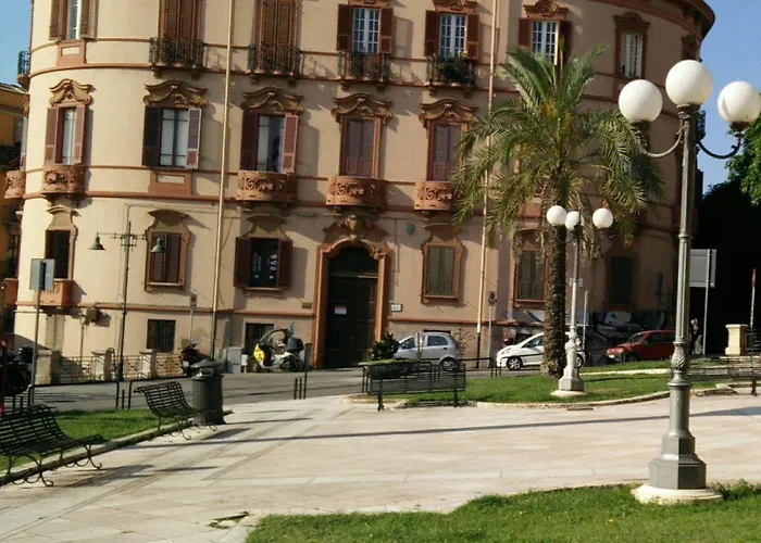 Al Bastione Di Affittacamere Cagliari
